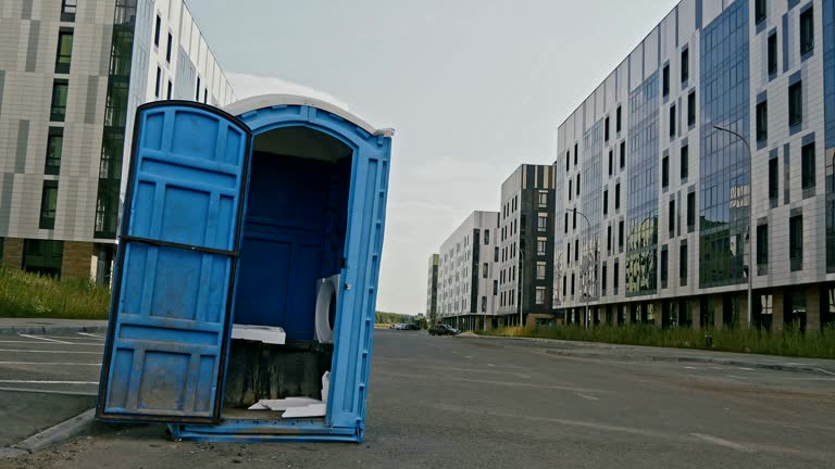 Best VIP or Luxury Restroom Trailers  in Bayboro, NC